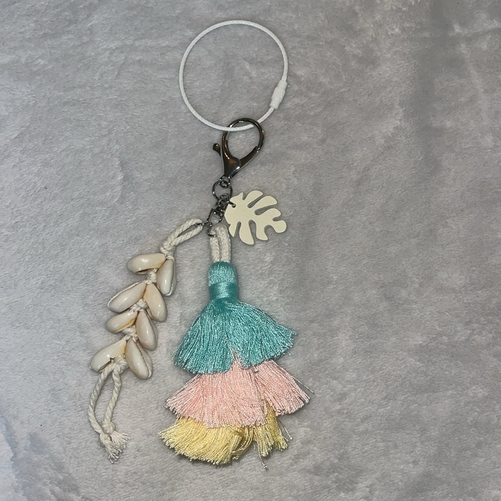 Boho Tassel Keychain with shells Fringe – Colorful Bag Charm for Purse, Backpack